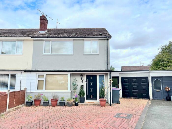 Houses for sale & to rent in TF2 6RQ, Teagues Crescent, Wrockwardine