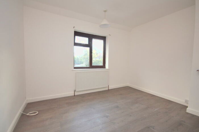 3 Bedroom House To Rent In Cardigan Place, Kettering, NN16