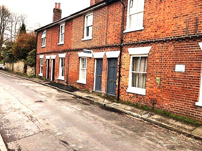 2 Bedroom Terraced House To Rent In Wharf Hill, Winchester, SO23