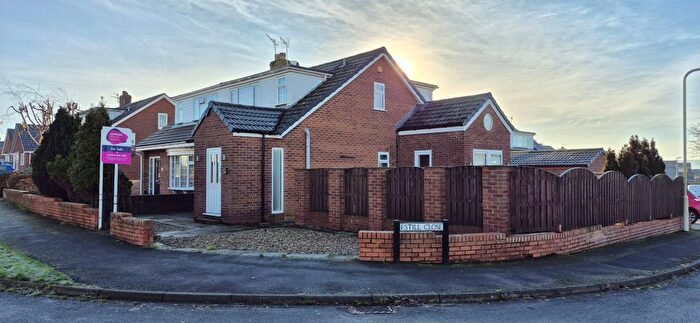 4 Bedroom Semi Detached House For Sale In Harford Road, Cayton, Scarborough, YO11