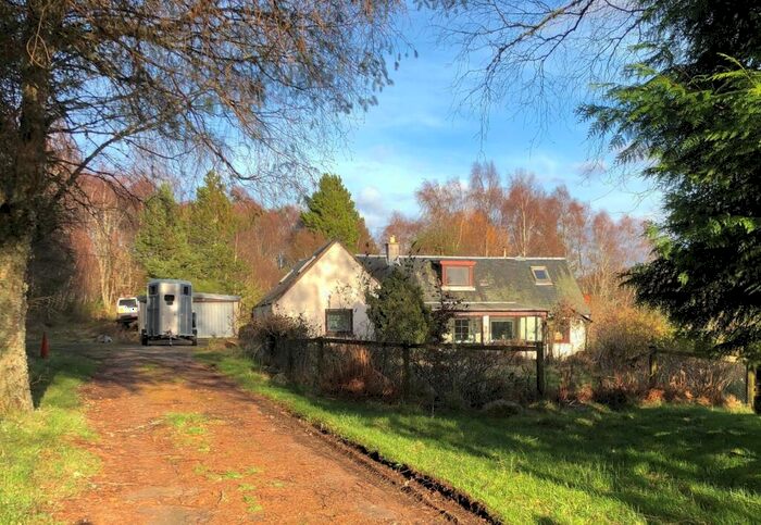2 Bedroom Barn For Sale In The Barn, Balnain, Drumnadrochit., IV63