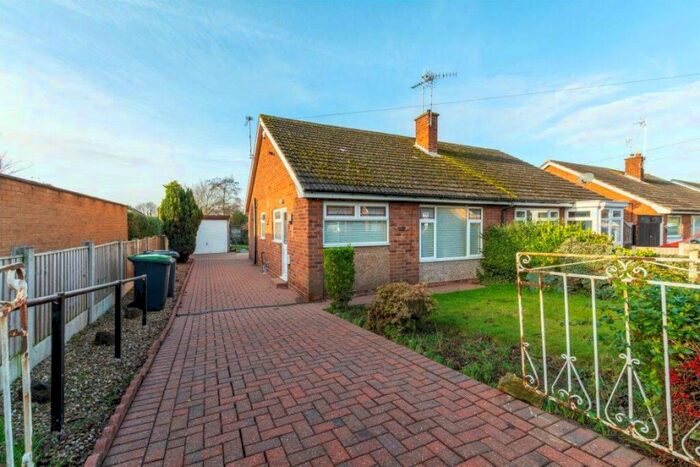 2 Bedroom Bungalow To Rent In Mackinley Avenue, Stapleford, NG9