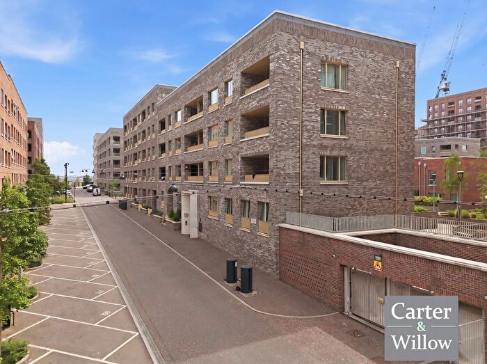 2 Bedroom Flat For Sale In Newman House, Kentfield Street, Barking, IG11