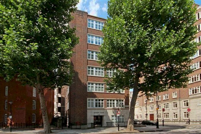3 Bedroom Flat To Rent In Hepburn House, Marsham Street, Westminster, London, SW1P