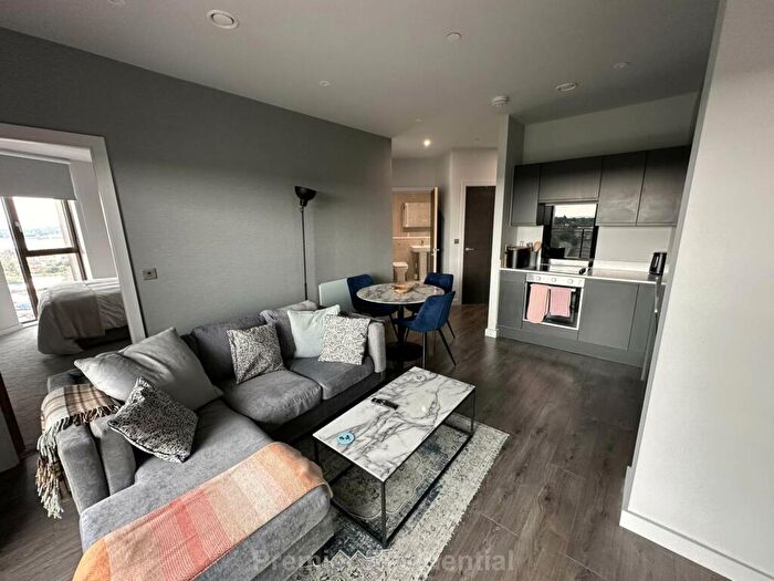 2 Bedroom Apartment To Rent In Parliament Square, Crump Street, Liverpool, L1