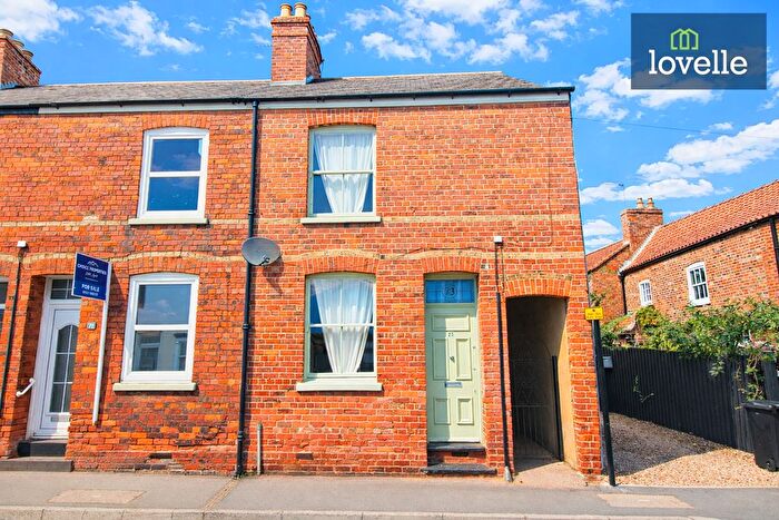 3 Bedroom End Of Terrace House For Sale In Queen Street, Louth, LN11
