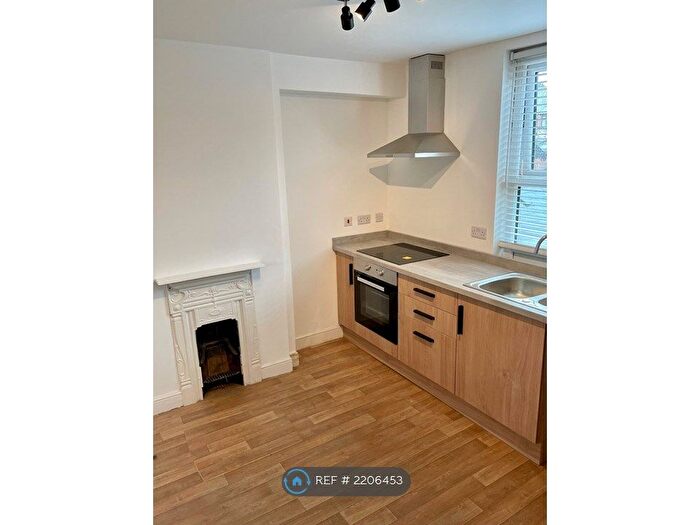 1 Bedroom Flat To Rent In Other Rd, Redditch, B98