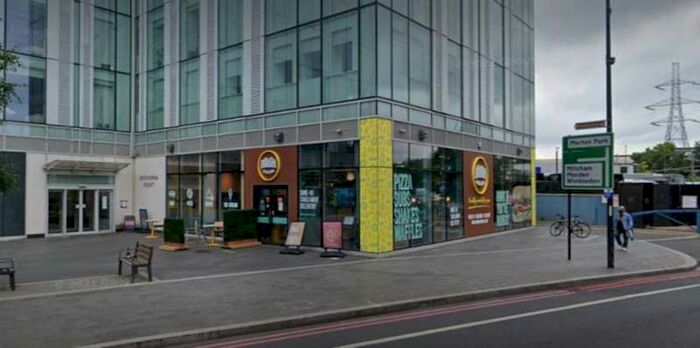 Restaurant Retail Property / Shop To Rent In Christchurch Road, London, SW19