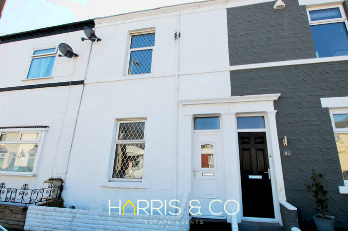 2 Bedroom Terraced House To Rent In Warren Street, Fleetwood, Lancashire, FY7