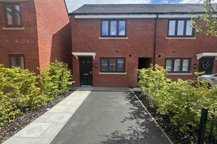 3 Bedroom Semi Detached House For Sale In Regan Road, Derby, DE24
