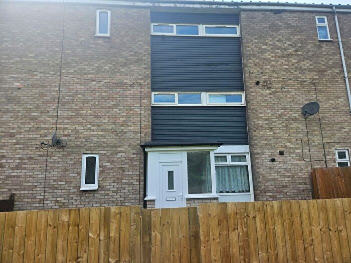 5 Bedroom Terraced House To Rent In Sandford Close, Bransholme, HU7