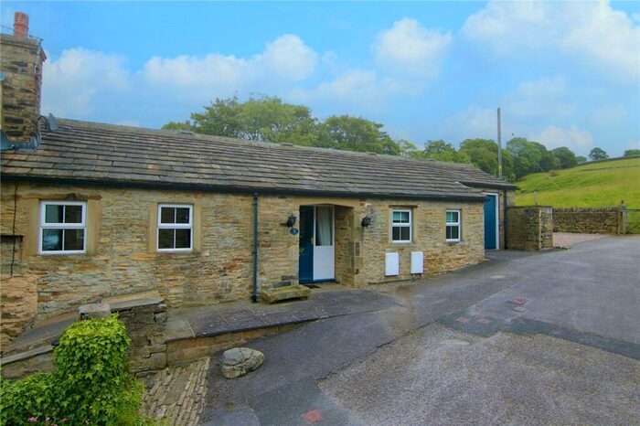 2 Bedroom Bungalow For Sale In Silsden Road, Bradley, BD20
