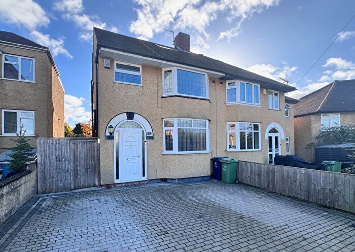 4 Bedroom Semi Detached House For Sale In Town Furze, Oxford, OX3