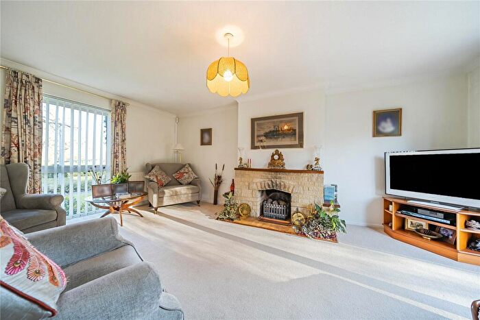 4 Bedroom Detached House For Sale In Okebourne Park, Liden, Swindon, SN3