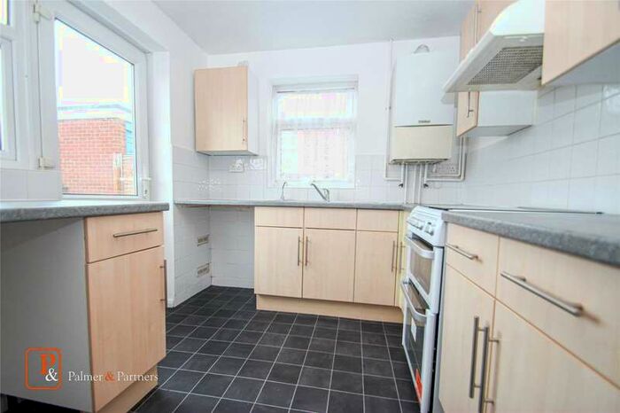 2 Bedroom Semi-Detached Bungalow To Rent In Kingfisher Close, Longridge Park, Colchester, Essex, CO4