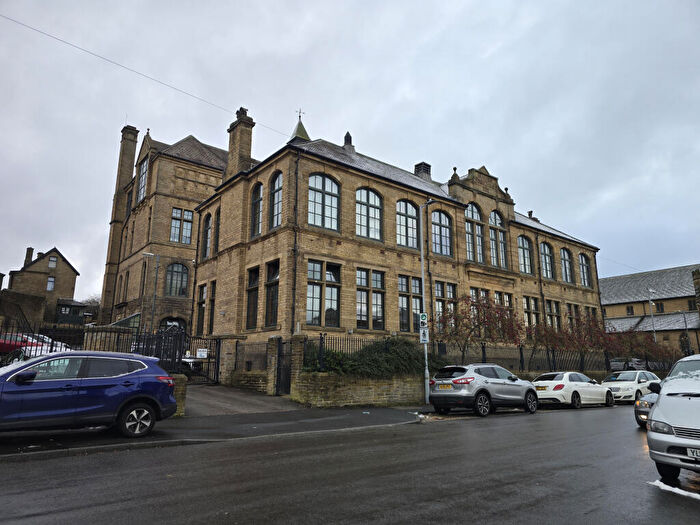 Flat For Sale In Byron Halls, Byron Street, Bradford, West Yorkshire, BD3
