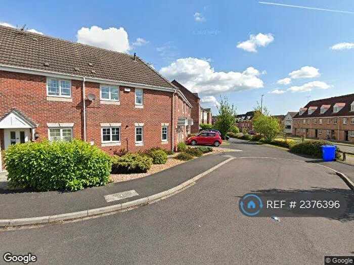 2 Bedroom Maisonette To Rent In Sandmartins Close, Mansfield, NG18