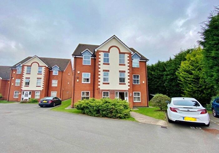 2 Bedroom Flat To Rent In Windsor Court, Binley, CV3
