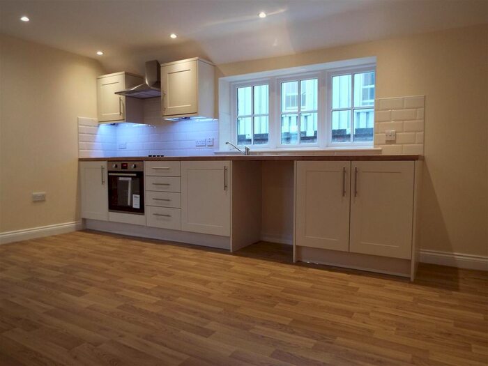 1 Bedroom Flat To Rent In Mercer Row, Louth, LN11