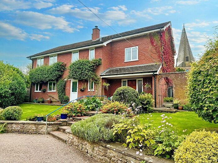 4 Bedroom Detached House For Sale In Fownhope, Hereford, HR1
