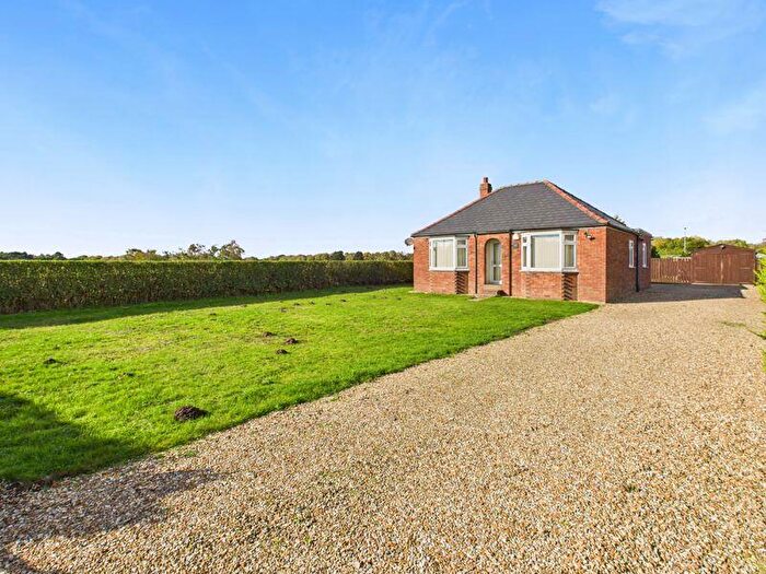 3 Bedroom Detached Bungalow For Sale In Horncastle Road, Woodhall Spa, LN10