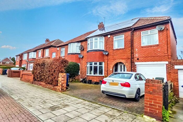 4 Bedroom Semi-Detached House To Rent In Kenton Lane, Kenton, Newcastle Upon Tyne, NE3