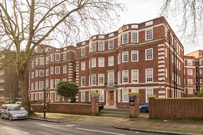 2 Bedroom Flat For Sale In Avenue Lodge, Avenue Road, NW8