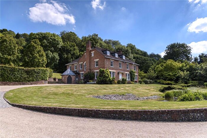 6 Bedroom Equestrian Facility For Sale In Chinnor Hill, Chinnor, Oxfordshire, OX39