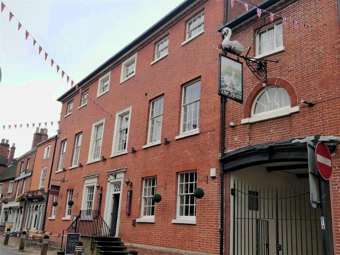 2 Bedroom Flat To Rent In The Swan, Bird Street, Lichfield, Staffordshire, WS13
