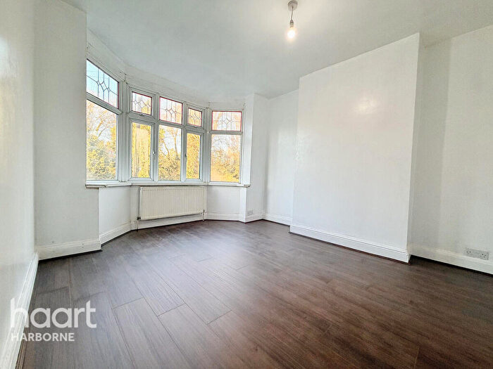 3 Bedroom Semi Detached House To Rent In Norman Road, Bearwood, B67