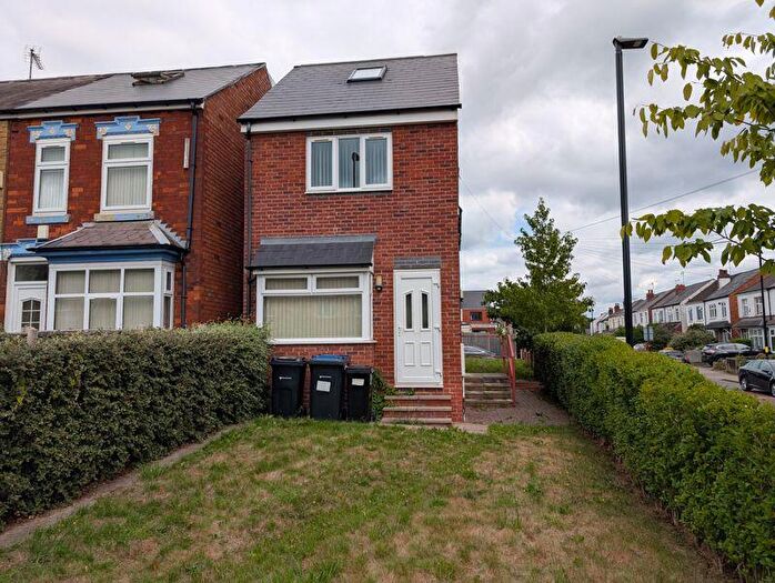 5 Bedroom Detached House To Rent In Ribblesdale Road, Stirchley, Birmingham, B30