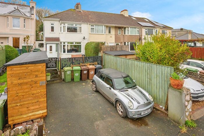 3 Bedroom End Terrace House For Sale In Billacombe Road, Plymouth, PL9