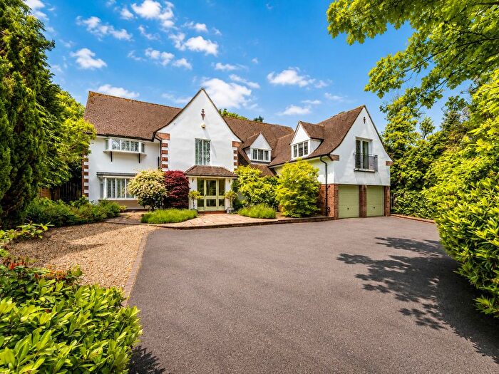 5 Bedroom Detached House For Sale In Moor Hall Drive, Sutton Coldfield, B75