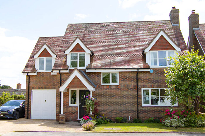 4 Bedroom Detached House For Sale In Oakley, Buckinghamshire, HP18