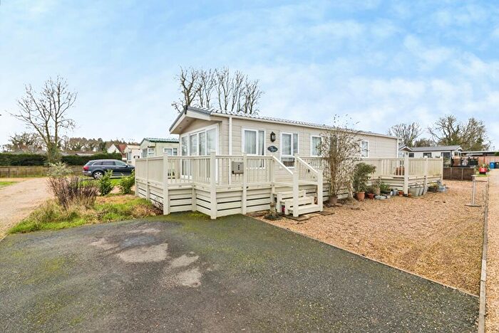 2 Bedroom Detached House For Sale In London Road, Willingham St. Mary, Beccles, Suffolk, NR34