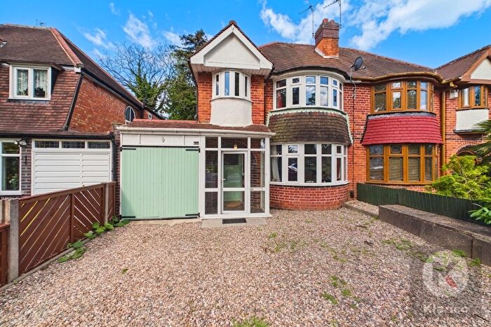 3 Bedroom Semi-Detached House For Sale In Botteville Road, Birmingham, B27