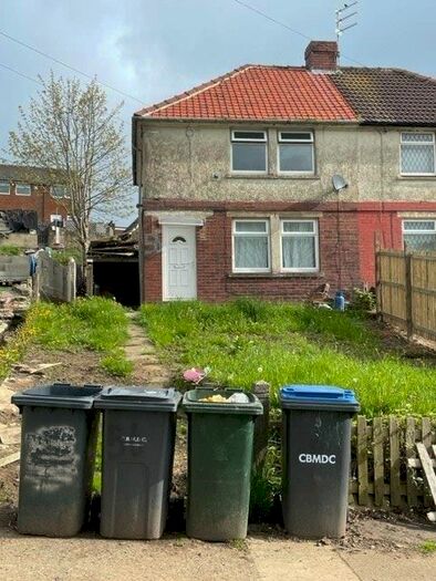 2 Bedroom Semi-Detached House To Rent In Springhead Road, Thornton, Bradford, BD13