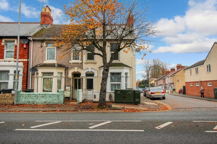 3 Bedroom End Of Terrace House To Rent In Groundwell Road, Town Centre, Swindon, SN1