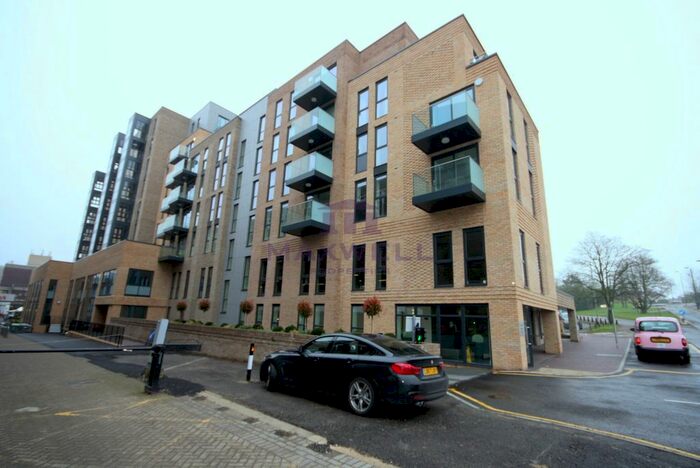 2 Bedroom Flat To Rent In Sapphire House, Homefield Rise, Orpington, Kent, BR6