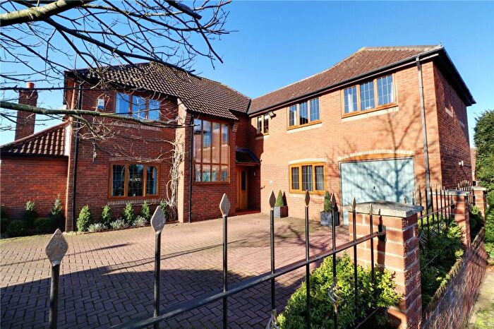4 Bedroom Detached House For Sale In Taylor Close, Belton, DN9