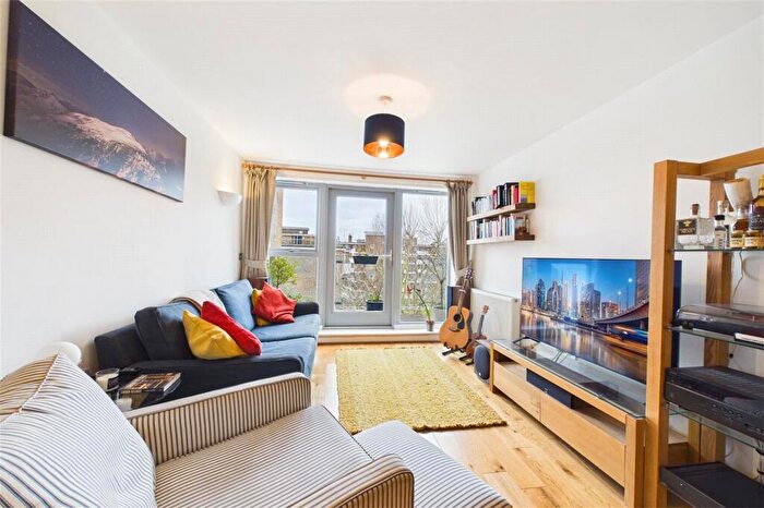 2 Bedroom Apartment For Sale In Felix Court, Warner Road, SE5