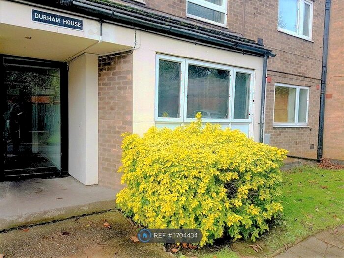 3 Bedroom Flat To Rent In Redcliffe Road, Nottingham, NG3