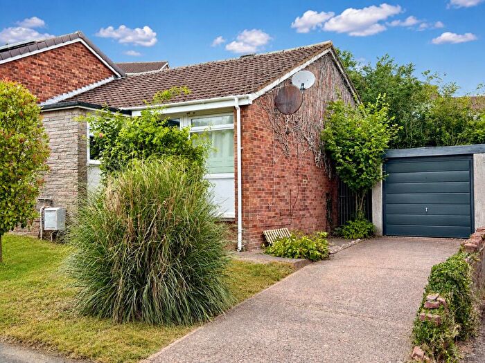 2 Bedroom Bungalow For Sale In Millers Way, Honiton, Devon, EX14