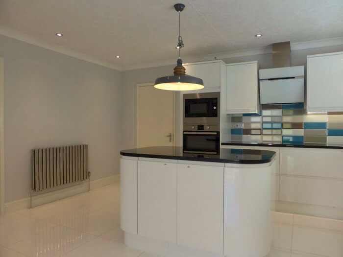 4 Bedroom House To Rent In Sandringham Drive -, P16