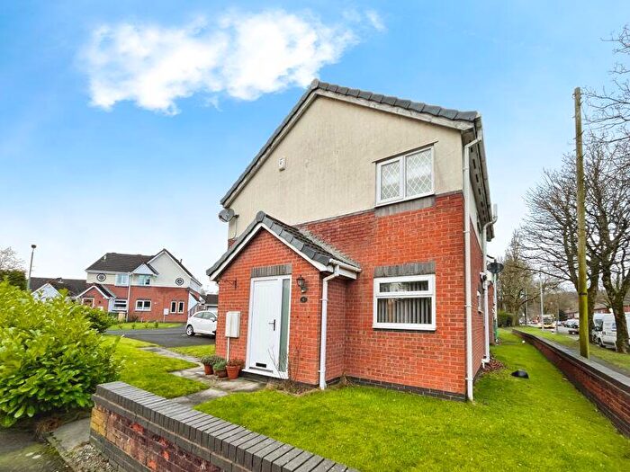 2 Bedroom Flat For Sale In Stanford Close, Stoneclough, M26