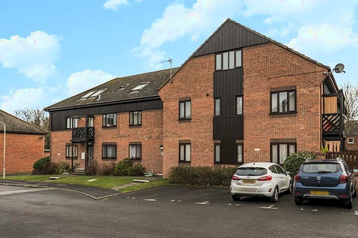 2 Bedroom Apartment To Rent In Didcot, Oxfordshire, OX11