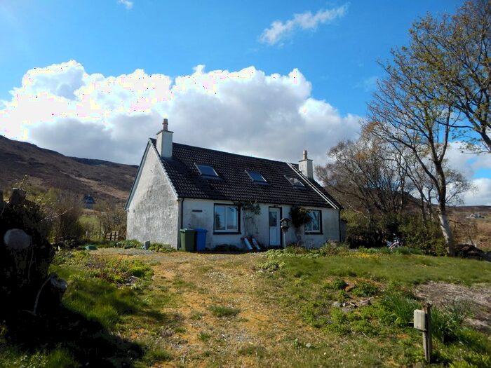 3 Bedroom Detached House For Sale In Achnahanaid, Braes, IV51