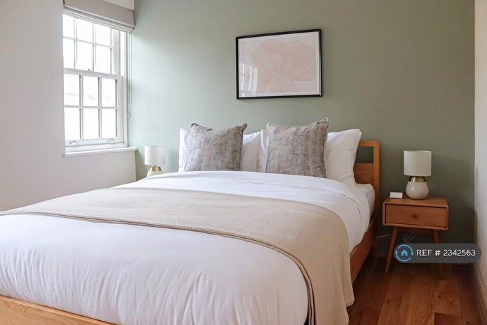 2 Bedroom Flat To Rent In Bridge Street, Oxford, OX2