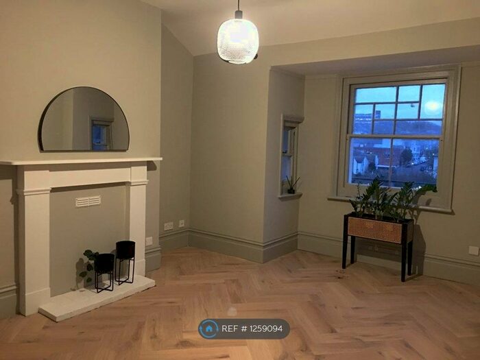 1 Bedroom Flat To Rent In St. Johns Road, St. Leonards-On-Sea TN37