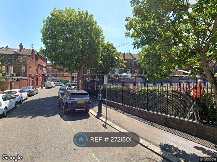 2 Bedroom Flat To Rent In Linacre Mansions, London, NW2